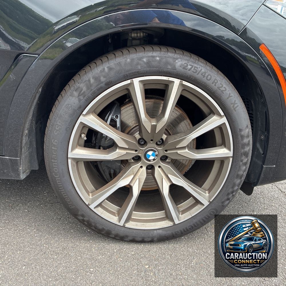 2022 BMW X7 M50i
