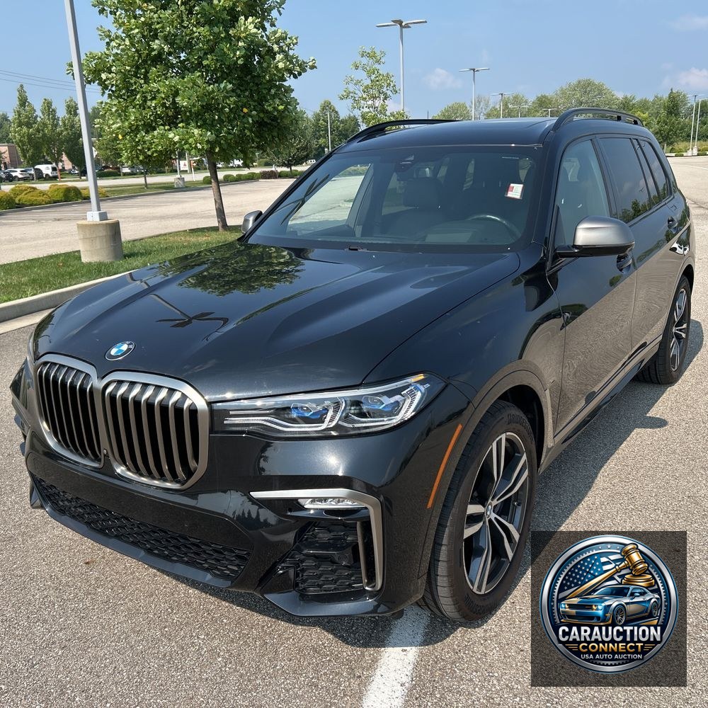 2021 BMW X7 M50i