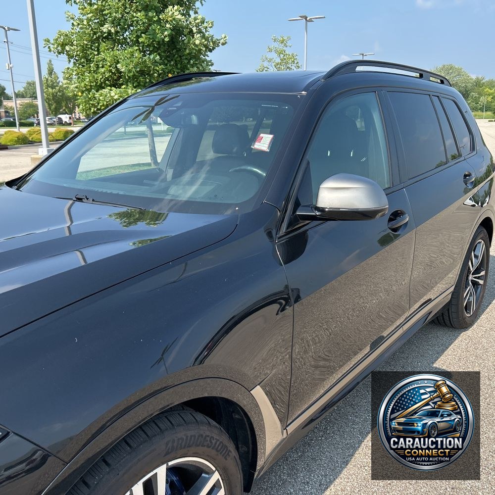 2021 BMW X7 M50i