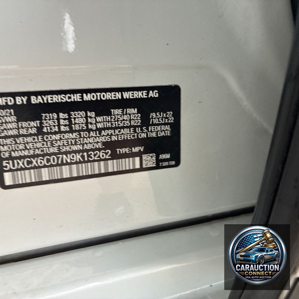 2022 BMW X7 M50i