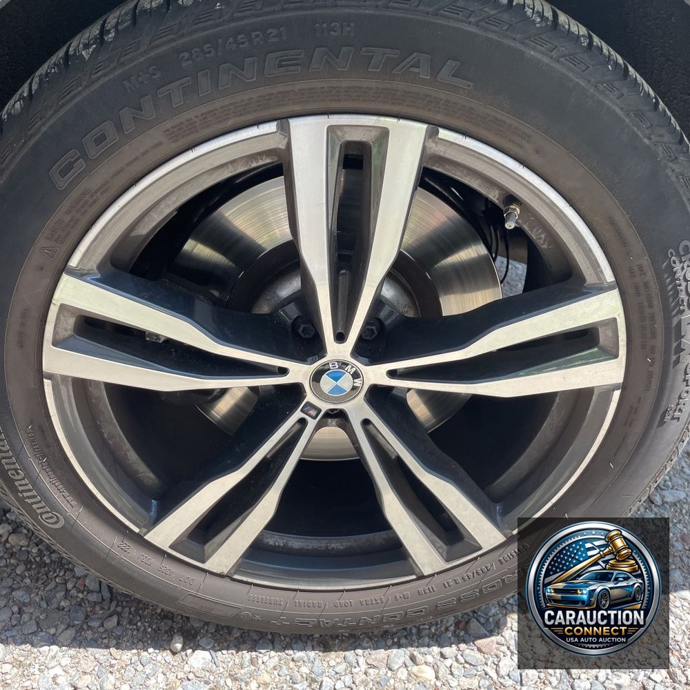 2022 BMW X7 M50i