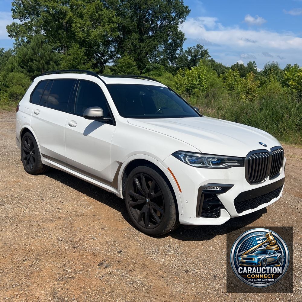 2021 BMW X7 M50i