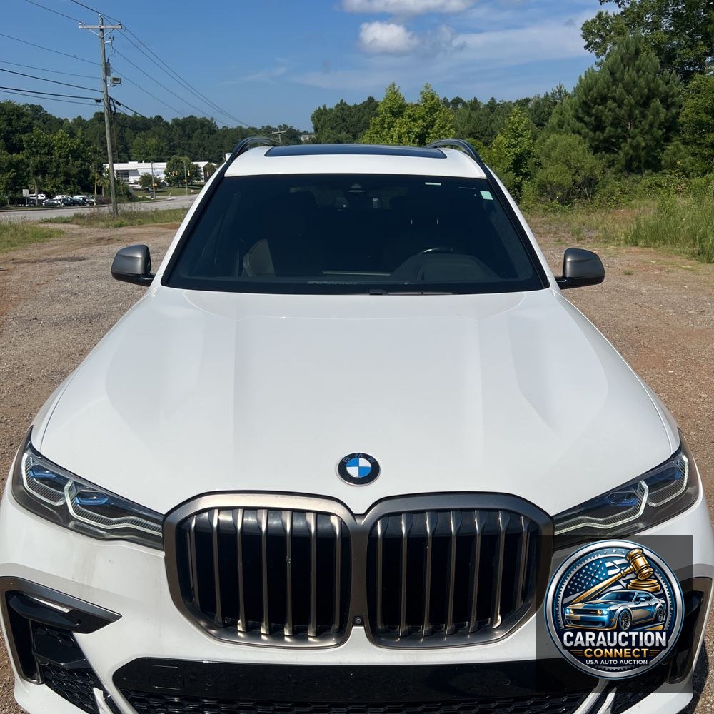 2021 BMW X7 M50i