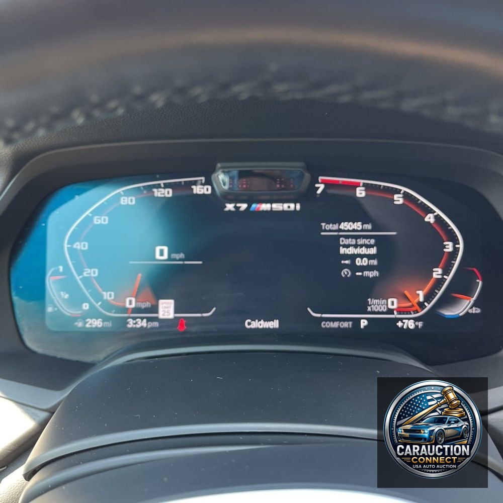 2022 BMW X7 M50i