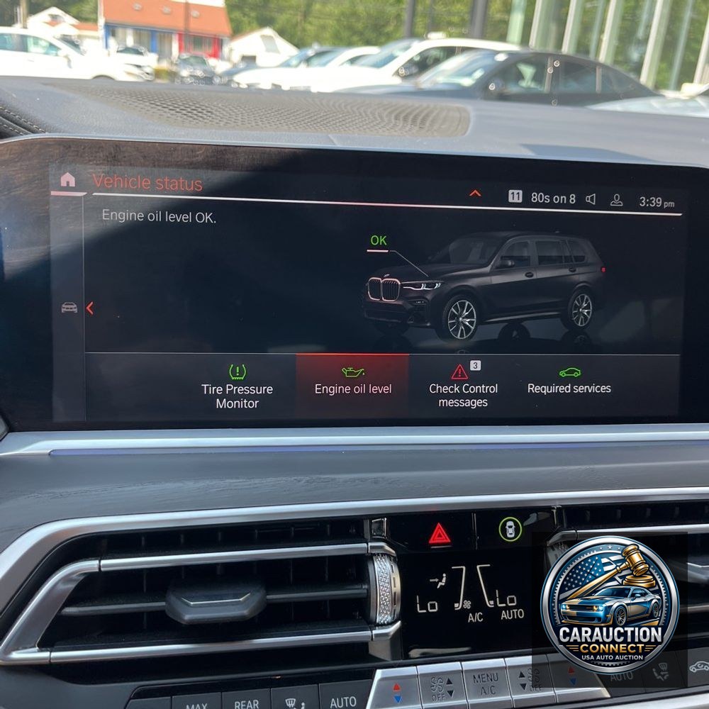 2022 BMW X7 M50i
