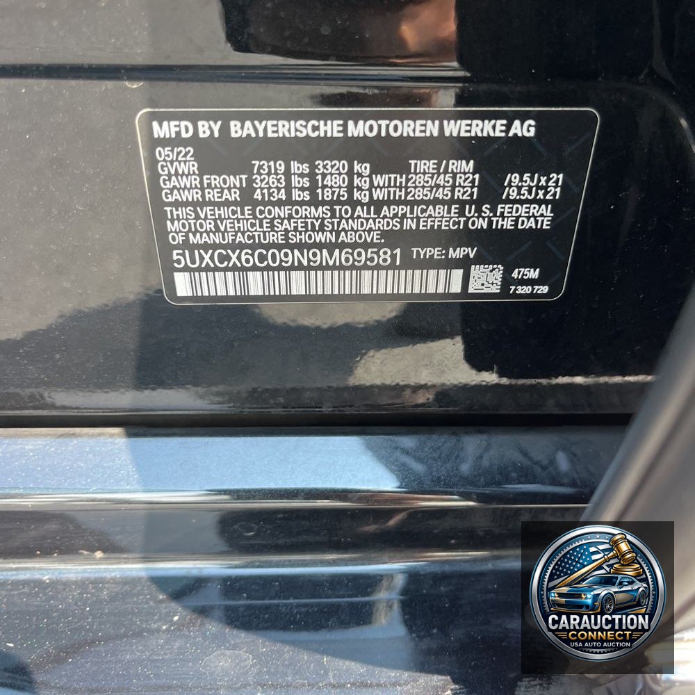 2022 BMW X7 M50i
