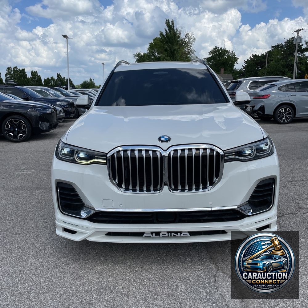 2022 BMW X7 ALPINA XB7