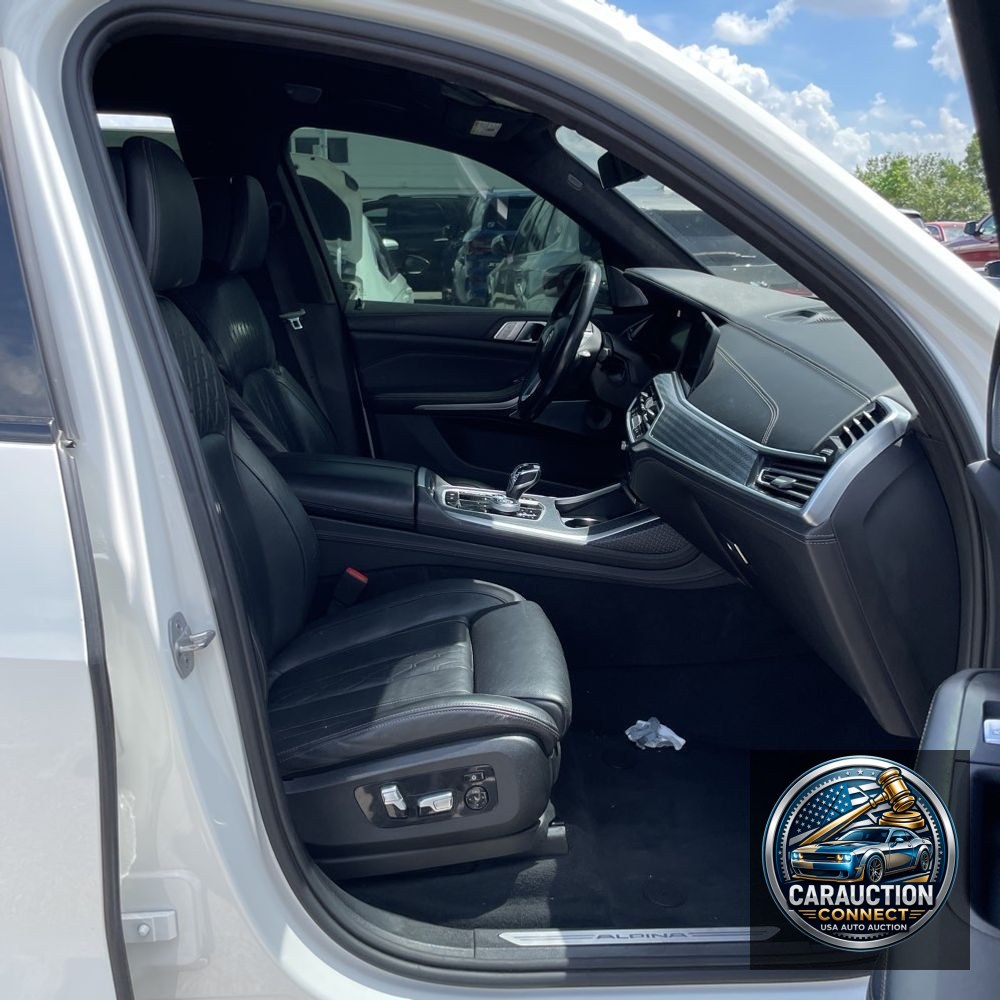 2022 BMW X7 ALPINA XB7