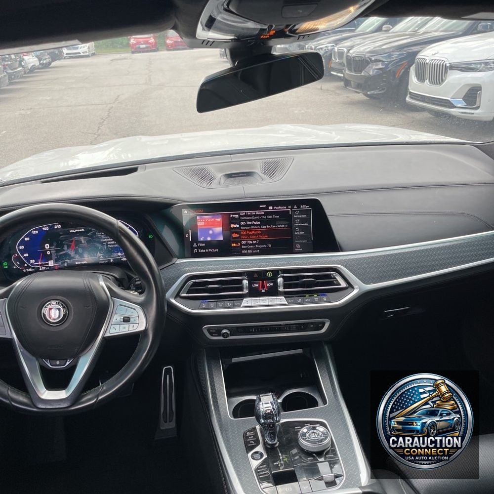 2022 BMW X7 ALPINA XB7