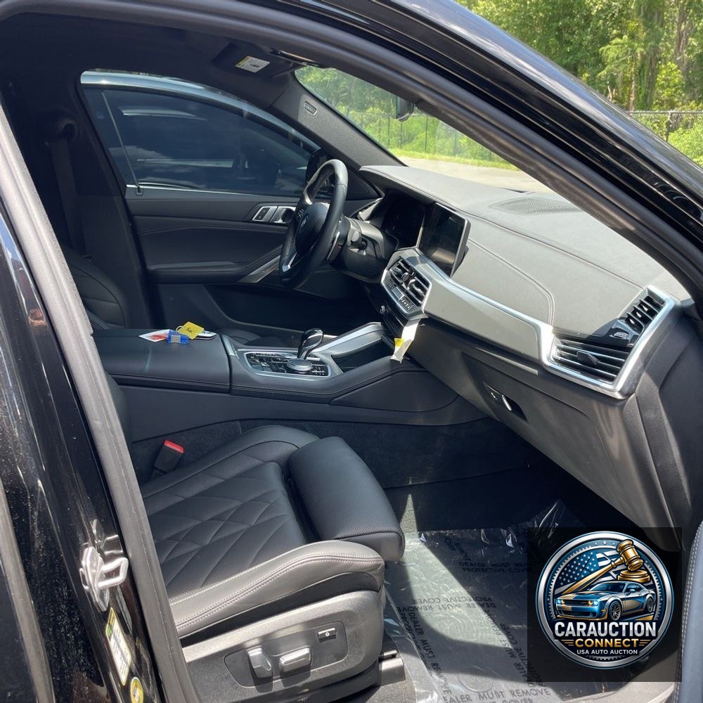 2023 BMW X6 XDrive40i
