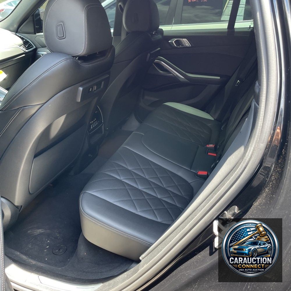 2023 BMW X6 XDrive40i