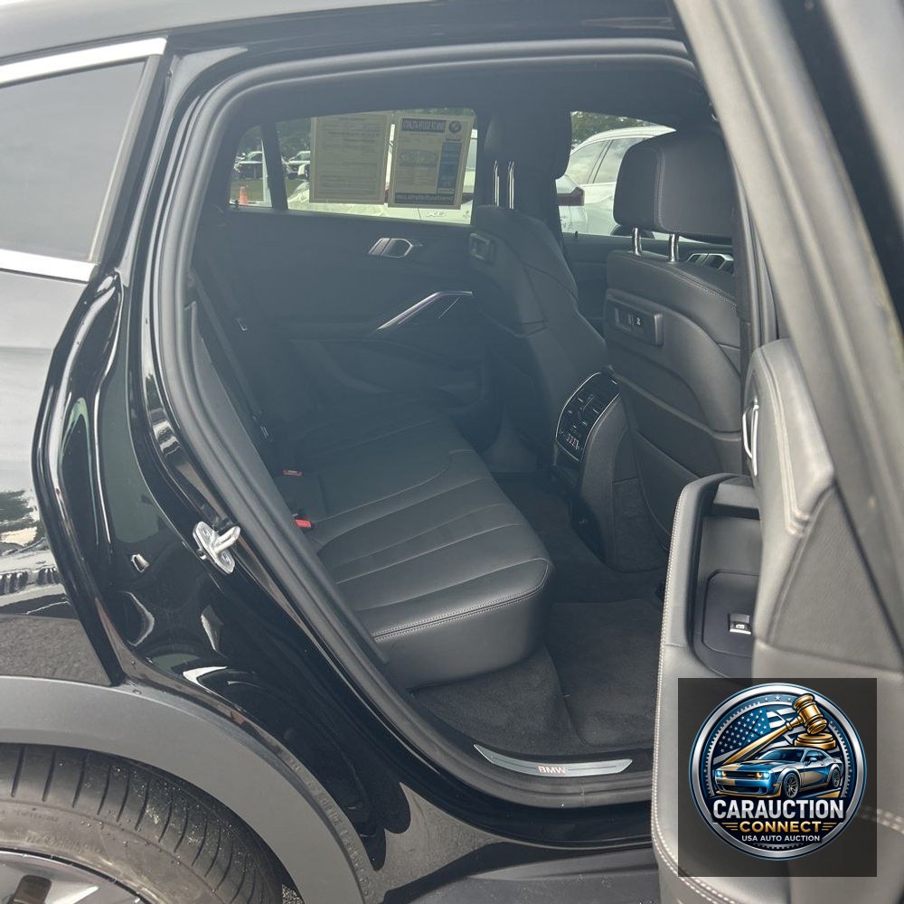 2021 BMW X6 XDrive40i