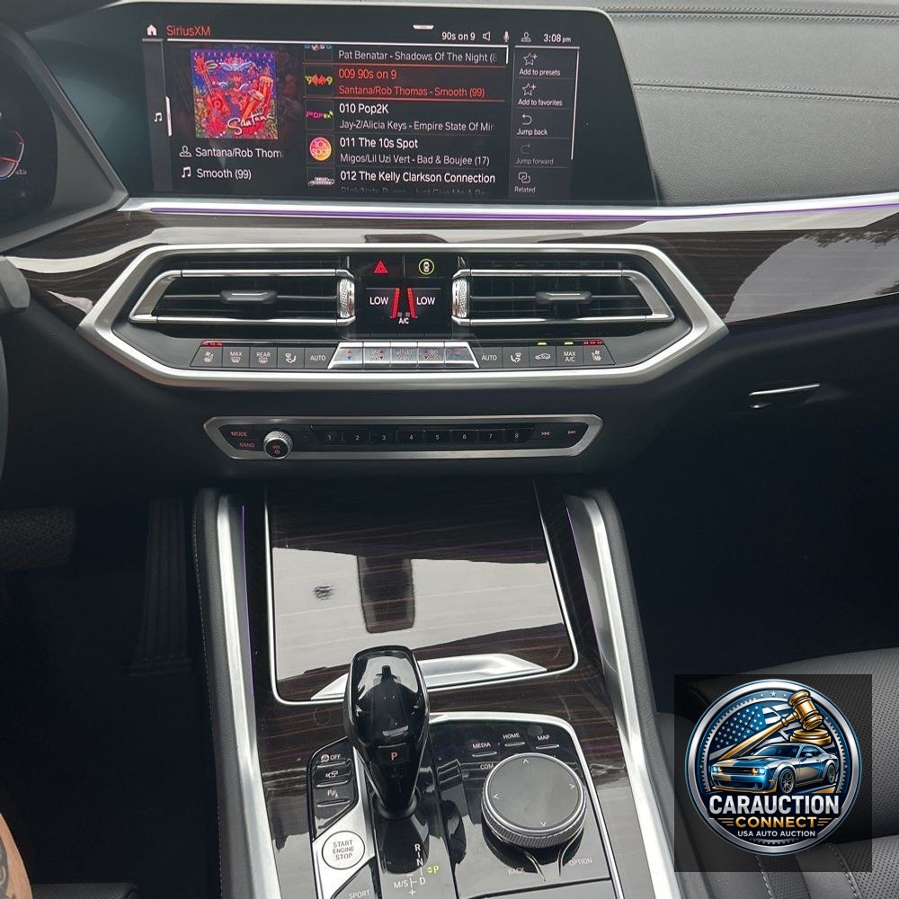 2021 BMW X6 XDrive40i