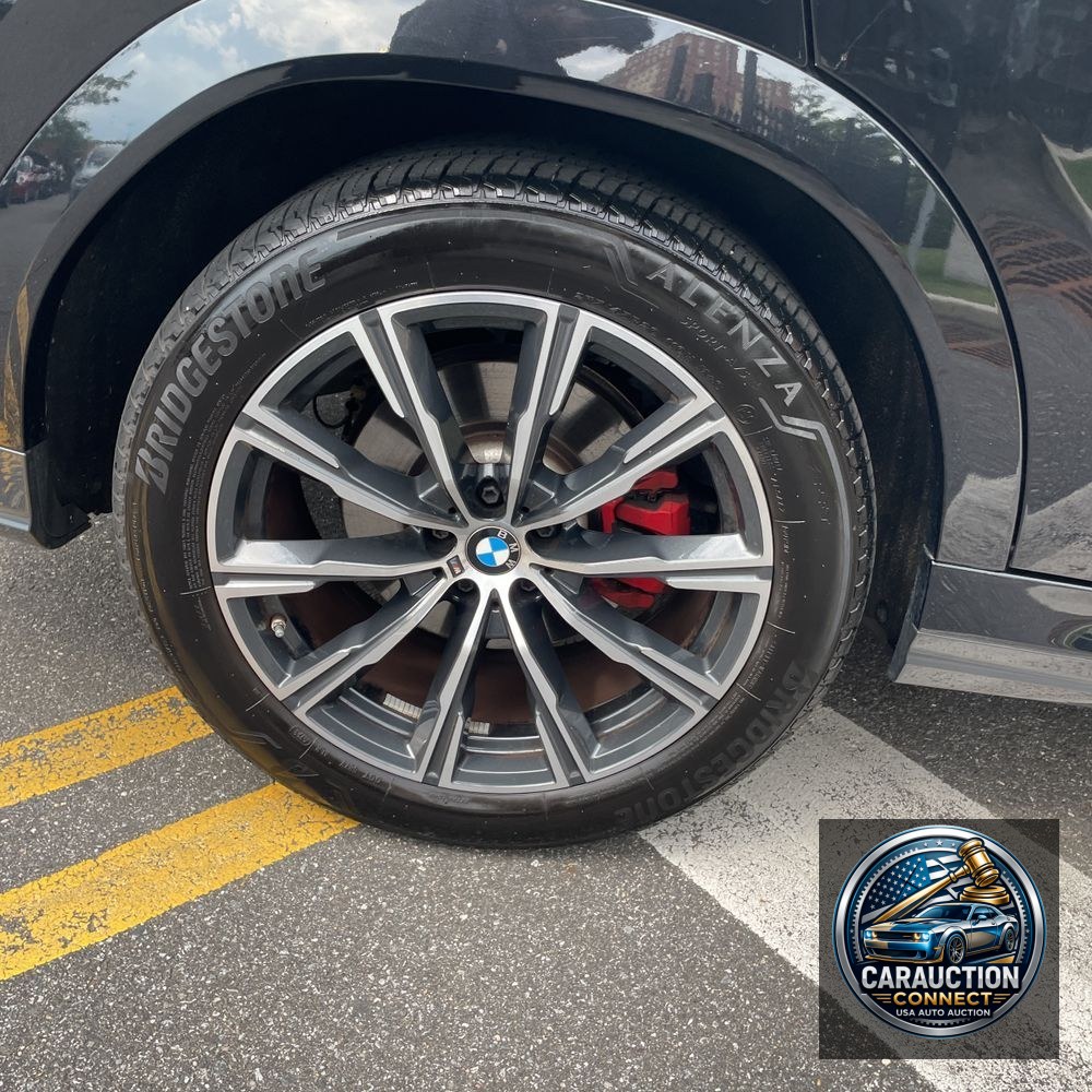 2023 BMW X6 XDrive40i