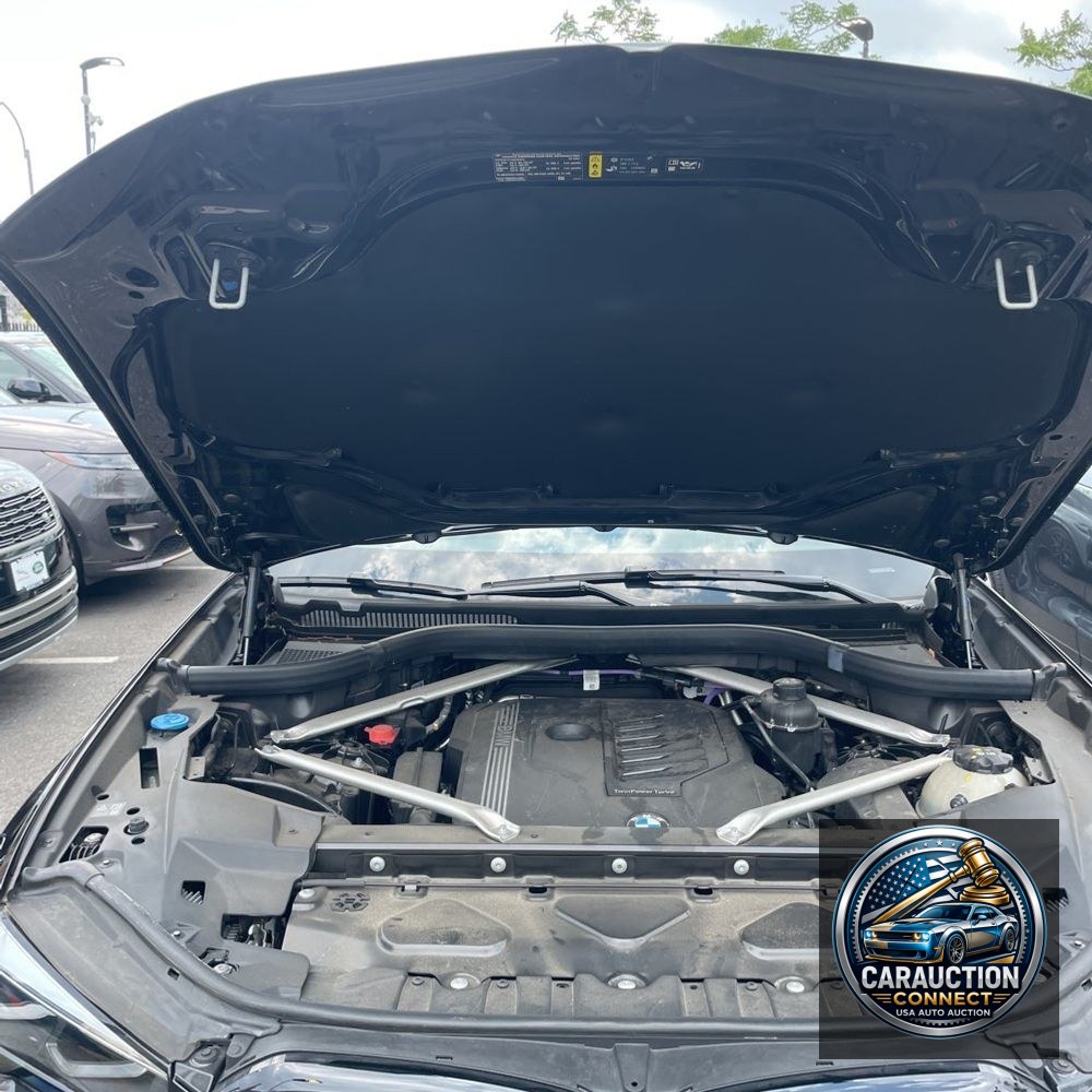 2023 BMW X6 XDrive40i