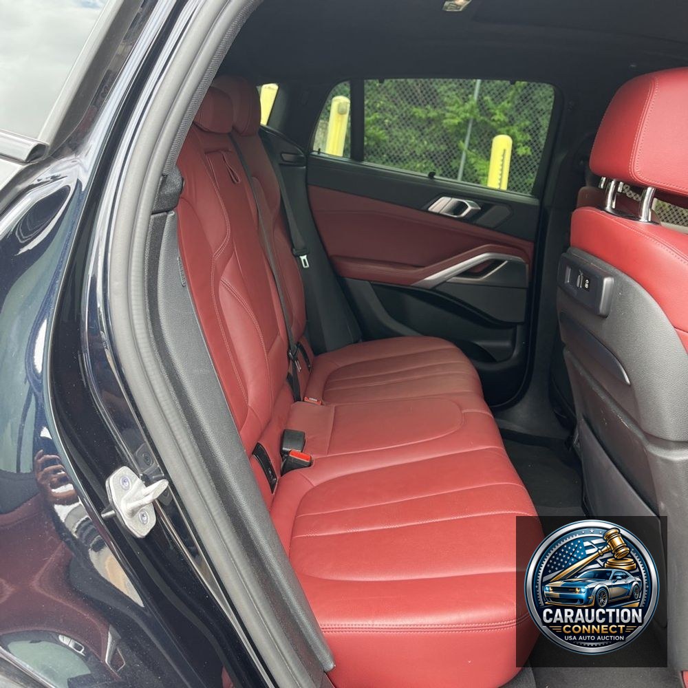 2021 BMW X6 XDrive40i