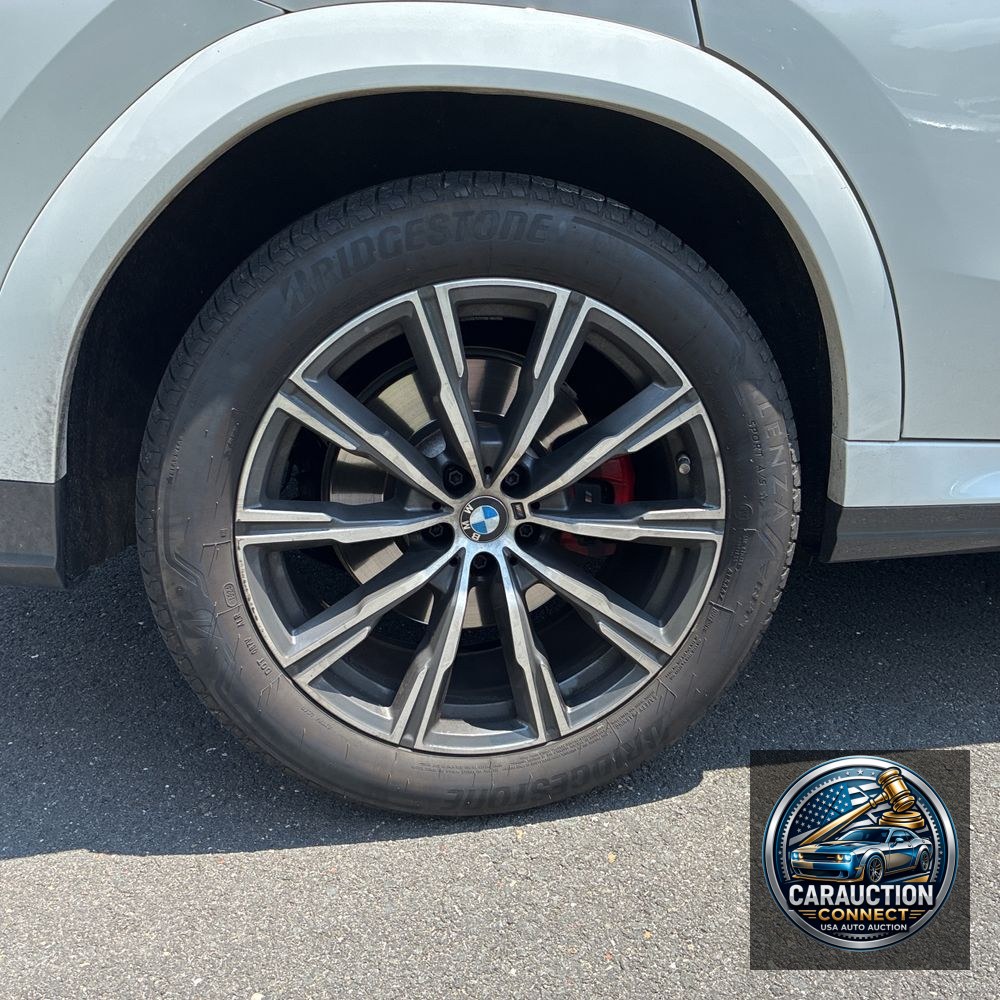 2022 BMW X6 XDrive40i
