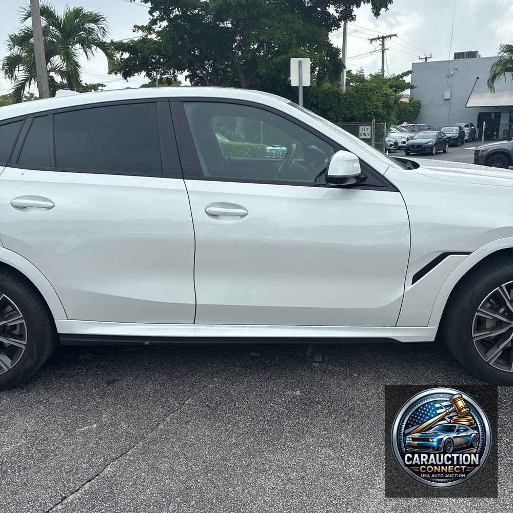 2022 BMW X6 XDrive40i