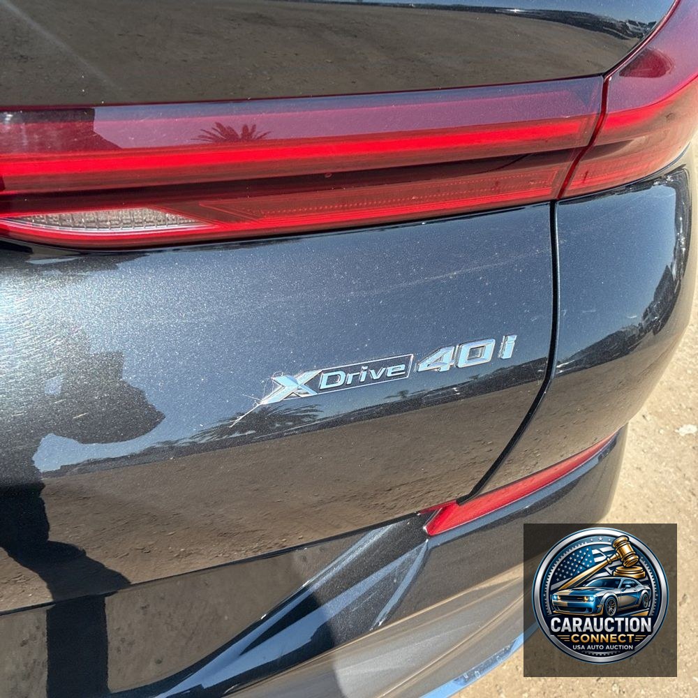 2023 BMW X6 XDrive40i