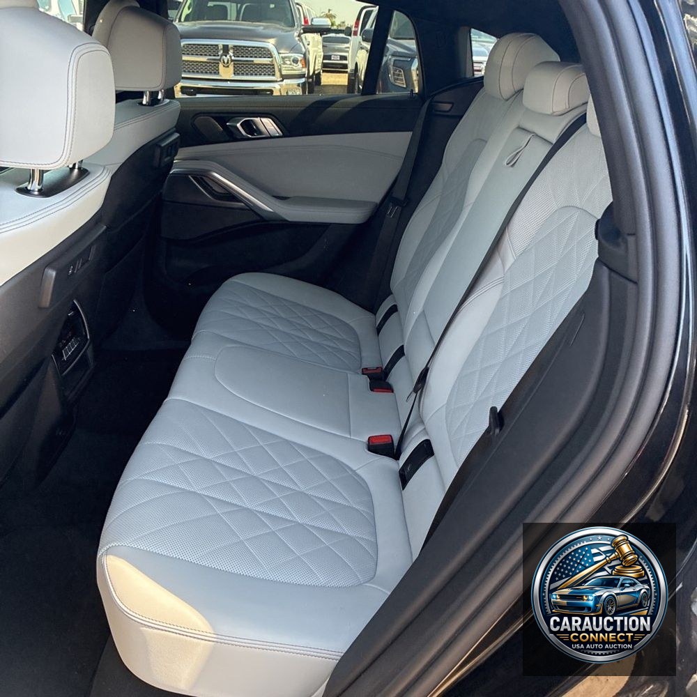 2023 BMW X6 XDrive40i