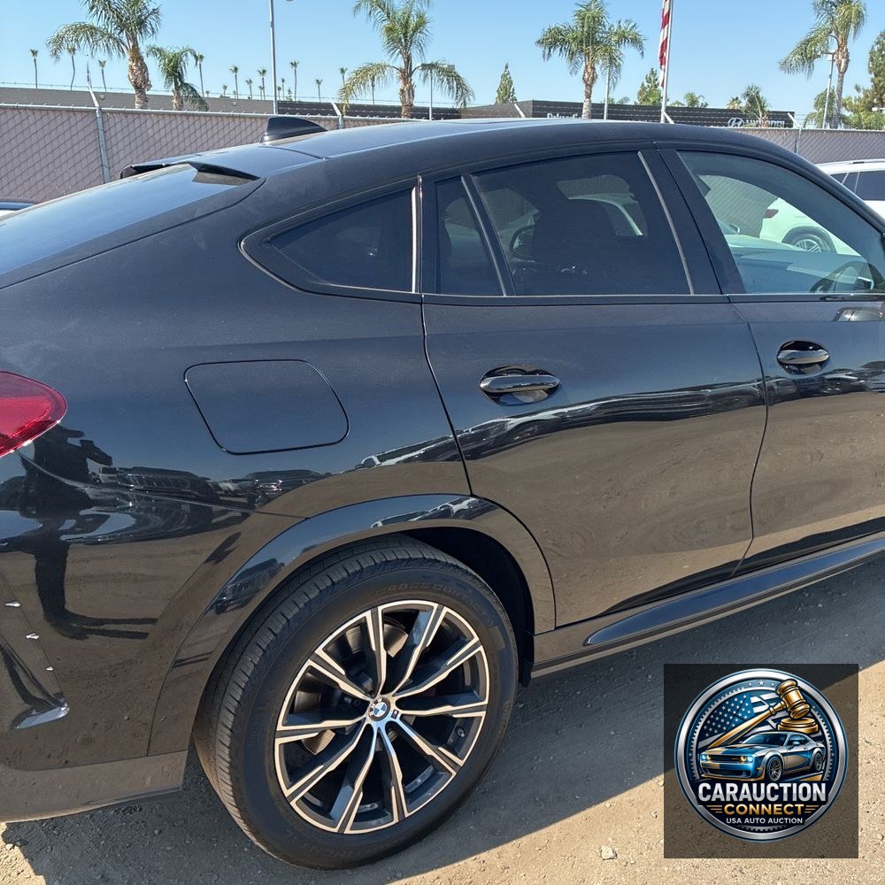 2023 BMW X6 XDrive40i