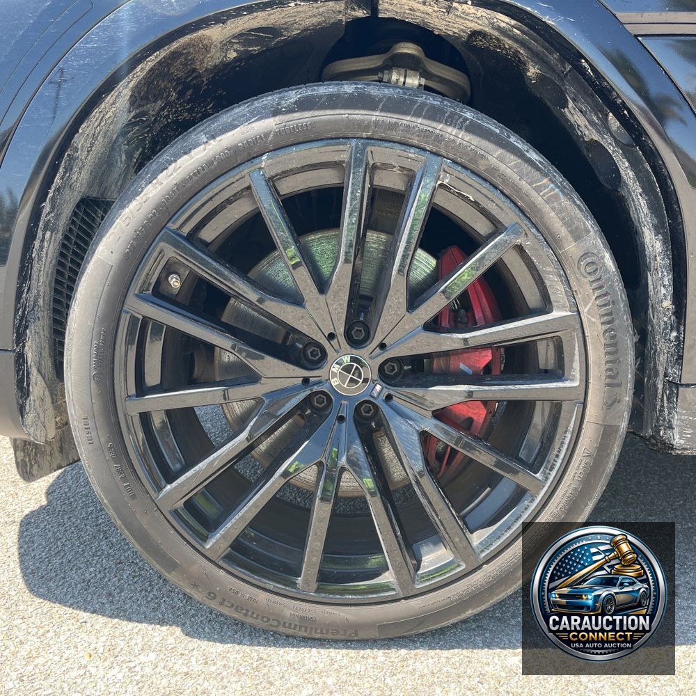 2022 BMW X6 M50i