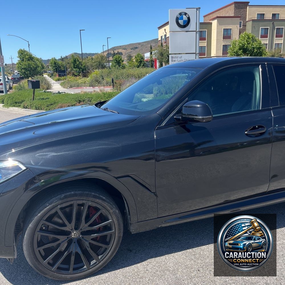 2022 BMW X6 M50i