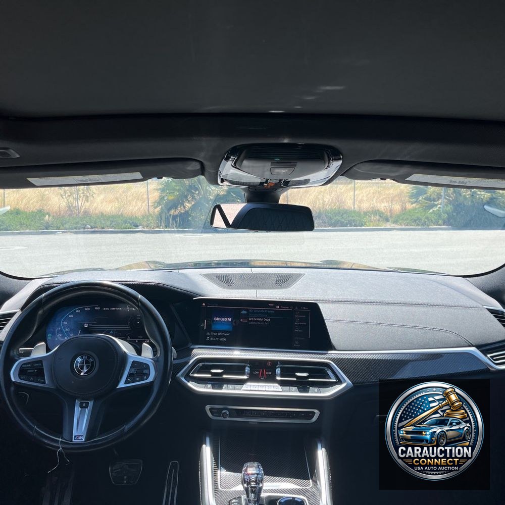 2022 BMW X6 M50i
