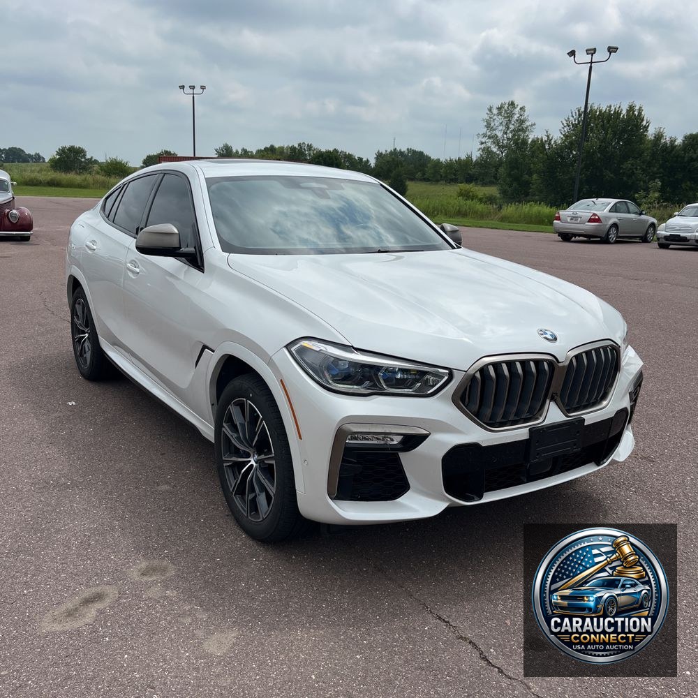 2020 BMW X6 M50i