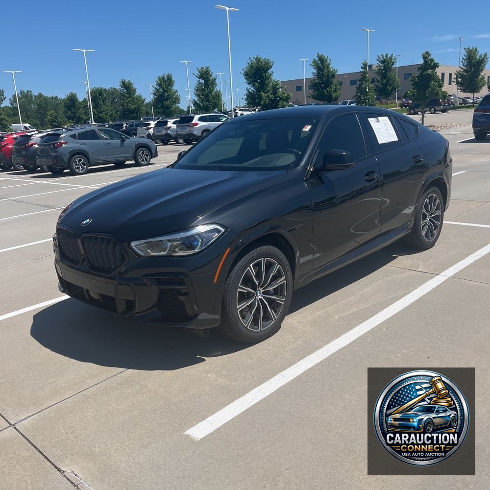 2022 BMW X6 M50i