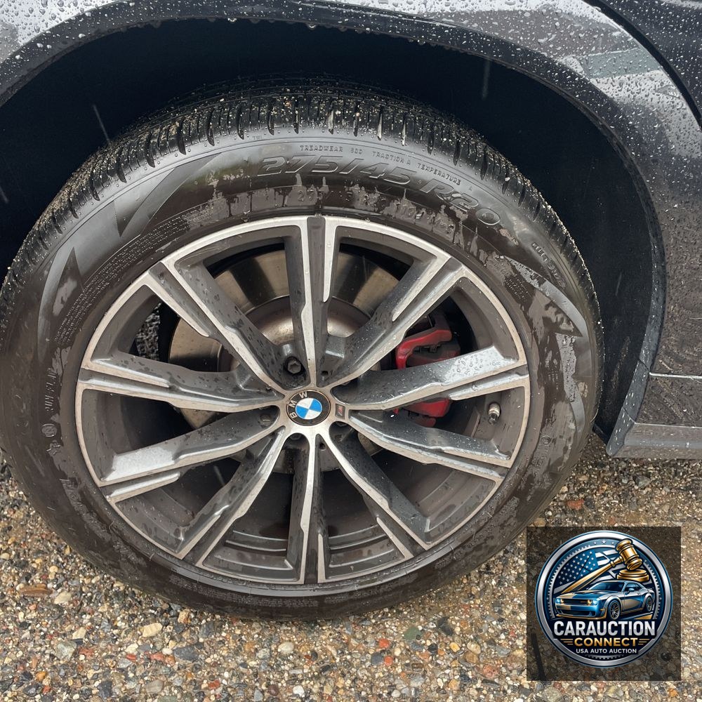 2023 BMW X6 M50i
