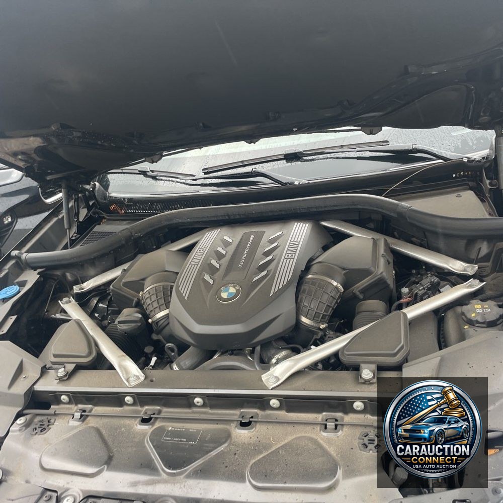 2023 BMW X6 M50i
