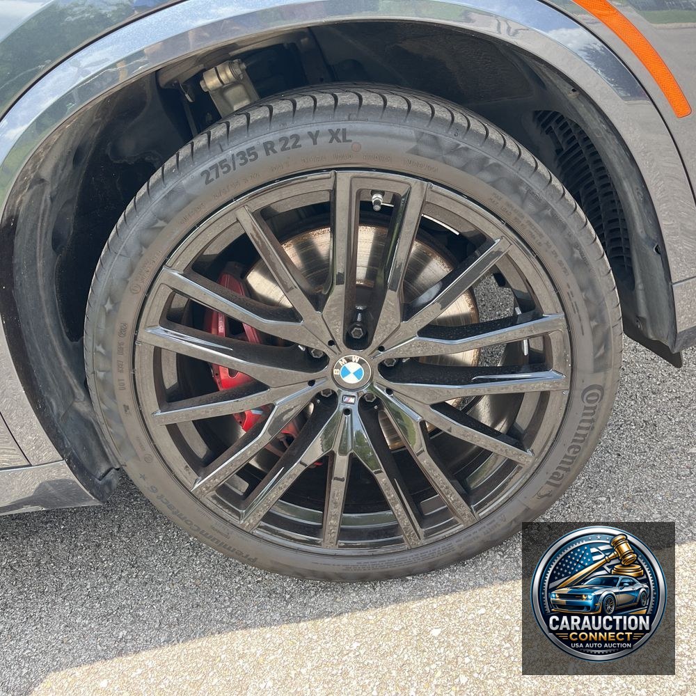 2022 BMW X5 M50i