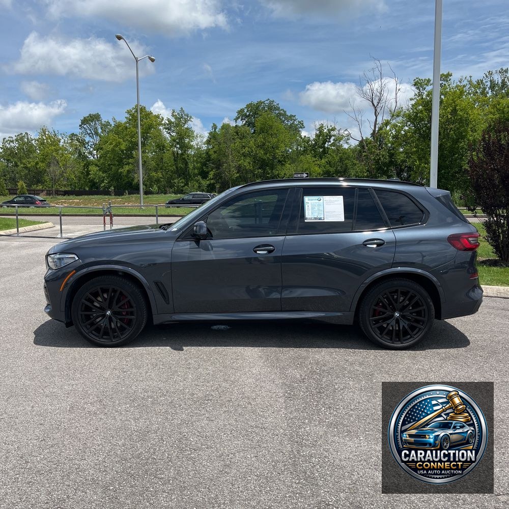 2022 BMW X5 M50i