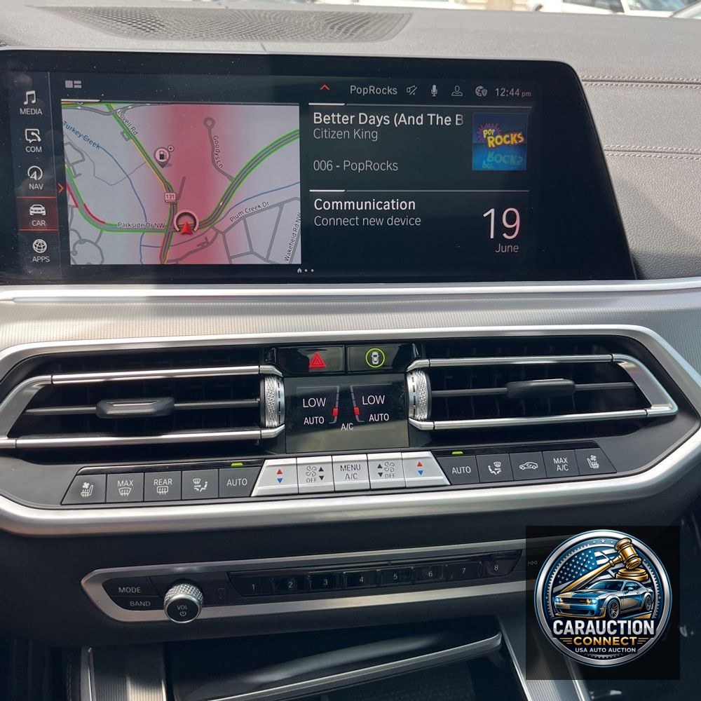 2022 BMW X5 M50i