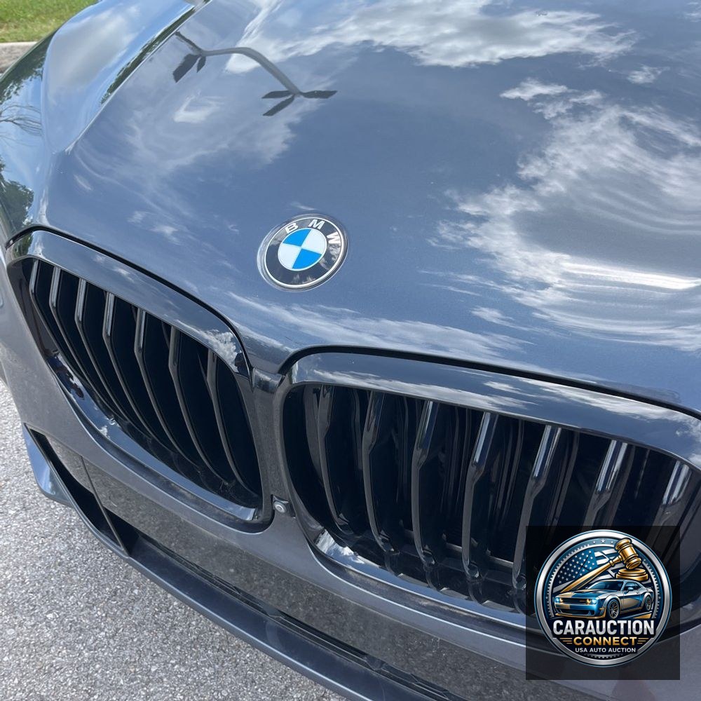 2022 BMW X5 M50i