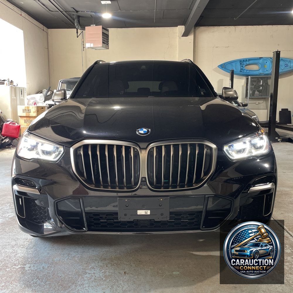 2022 BMW X5 M50i