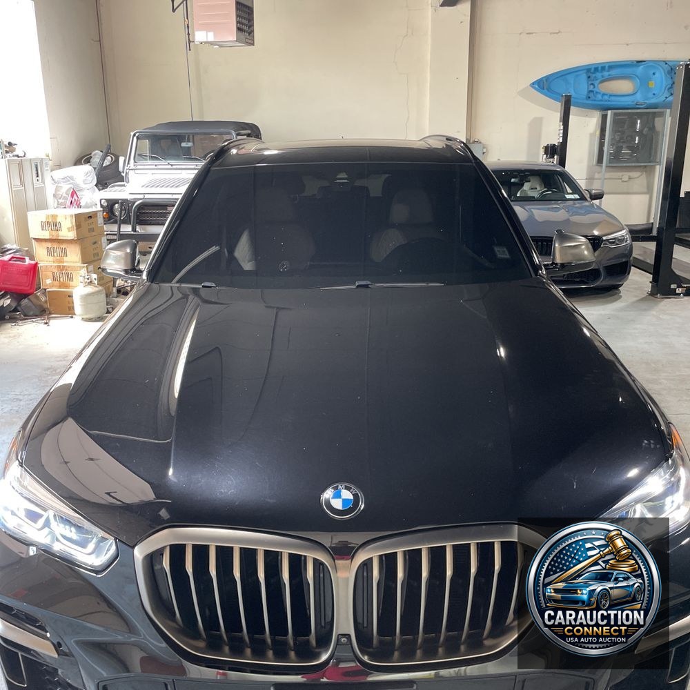 2022 BMW X5 M50i