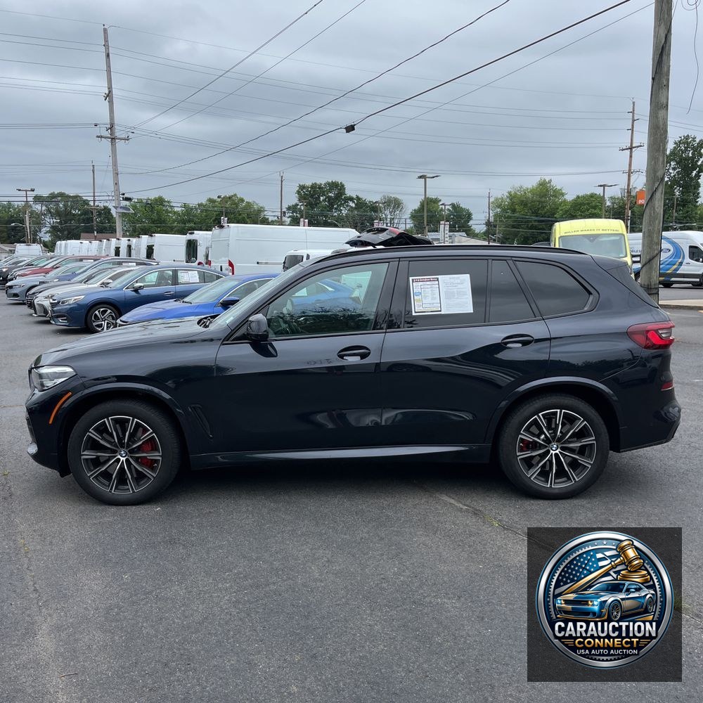 2022 BMW X5 M50i