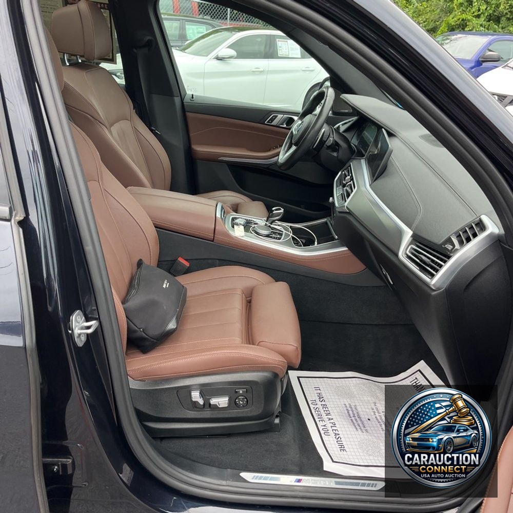 2022 BMW X5 M50i