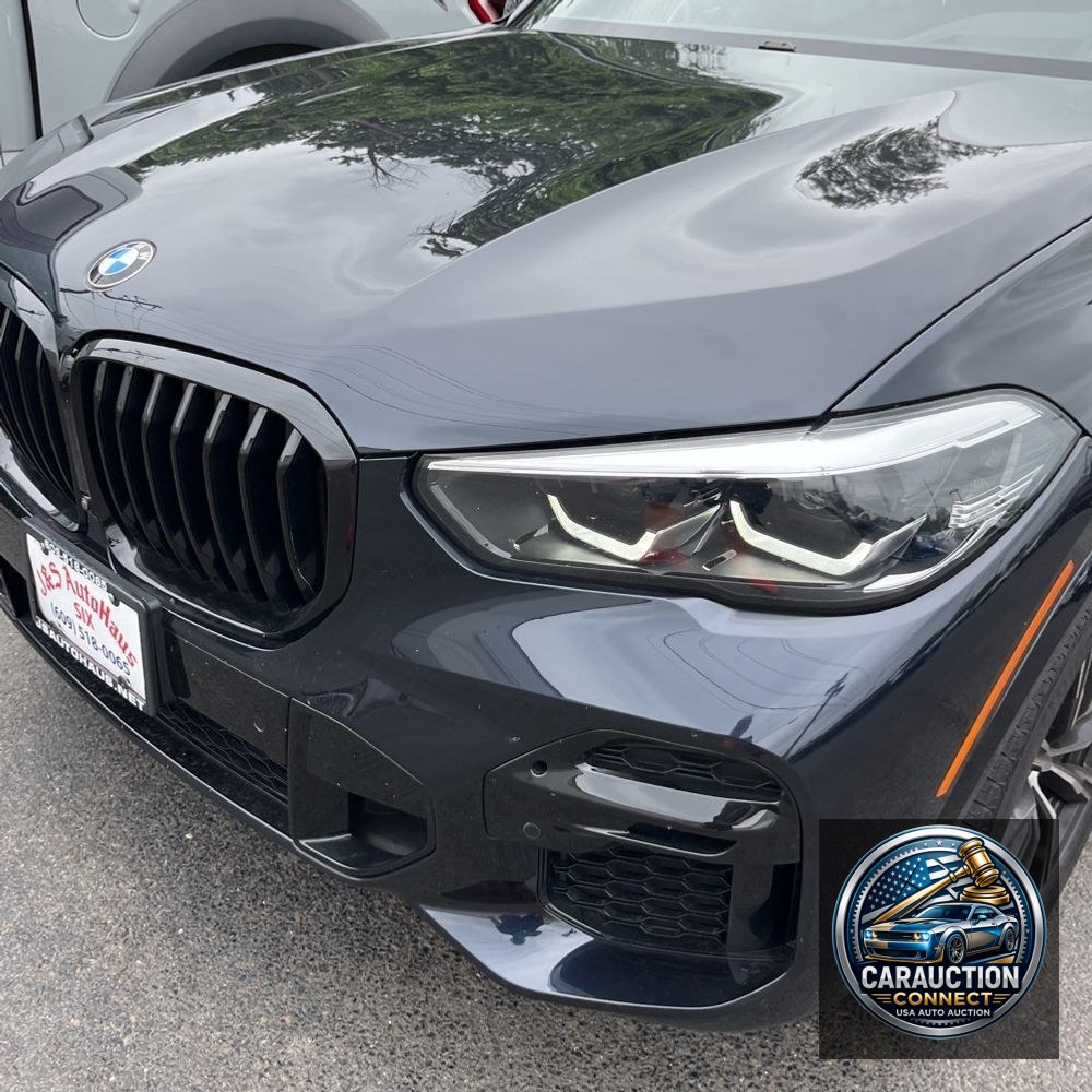 2022 BMW X5 M50i