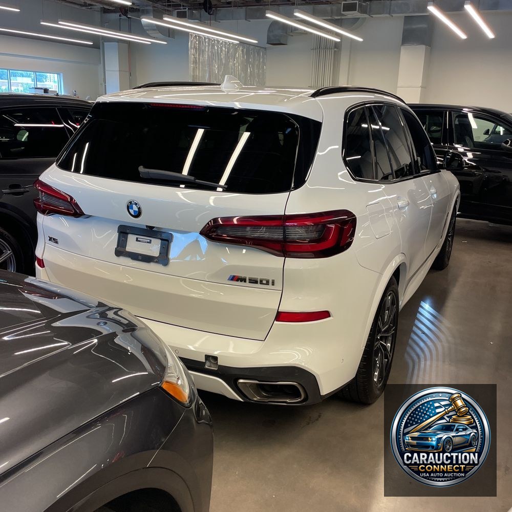 2022 BMW X5 M50i