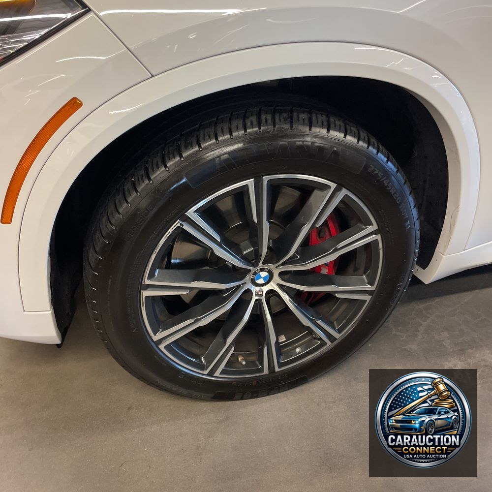 2022 BMW X5 M50i