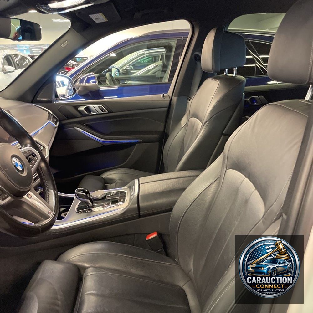 2022 BMW X5 M50i