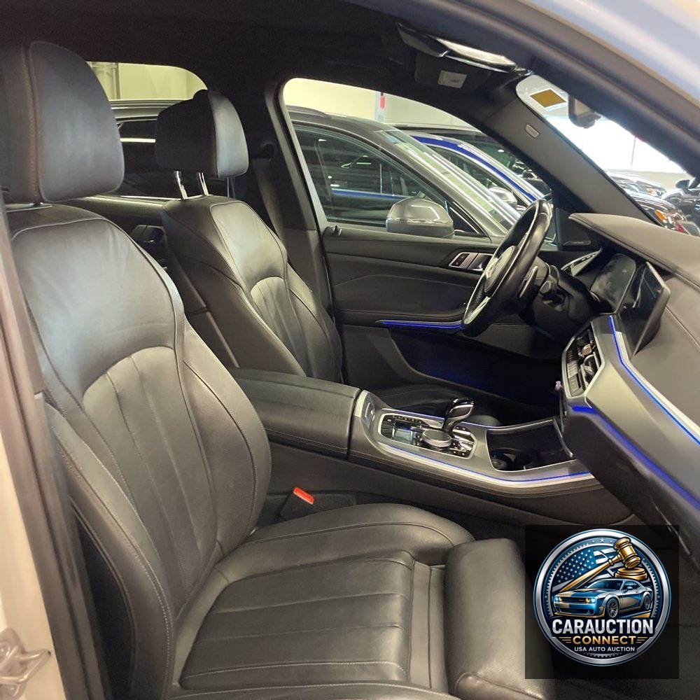 2022 BMW X5 M50i