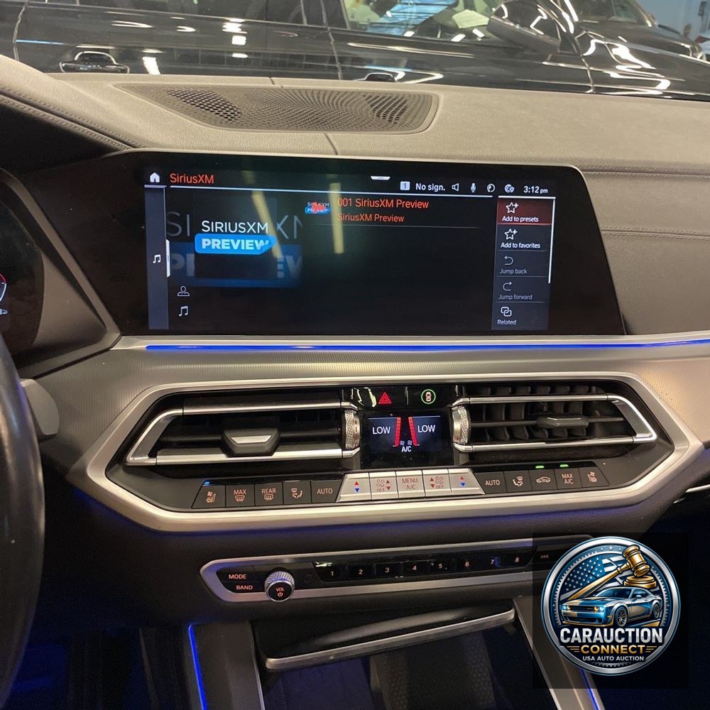2022 BMW X5 M50i