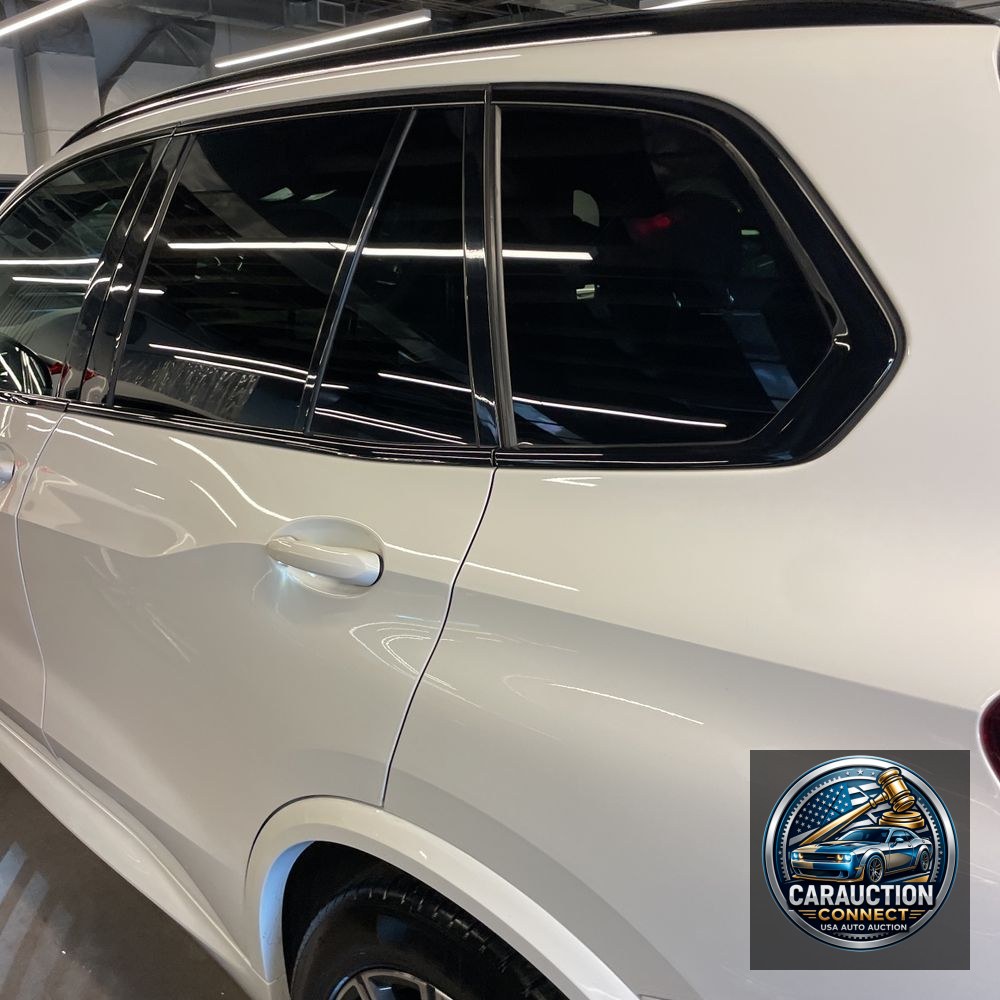 2022 BMW X5 M50i