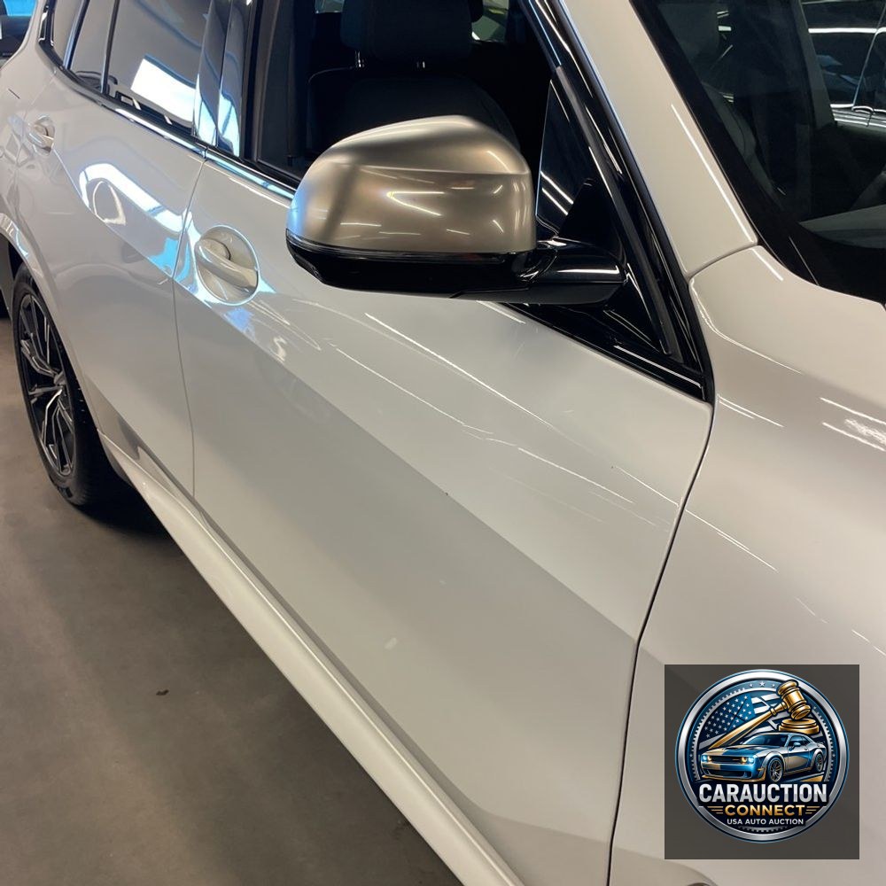 2022 BMW X5 M50i