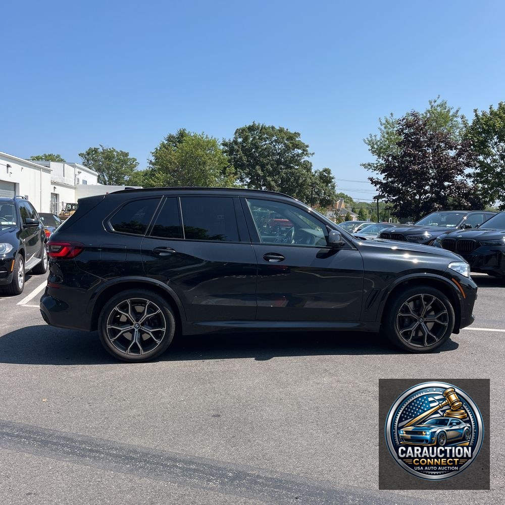 2023 BMW X5 M50i