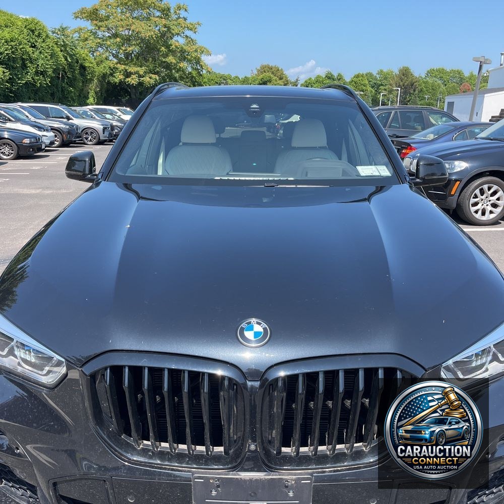 2023 BMW X5 M50i
